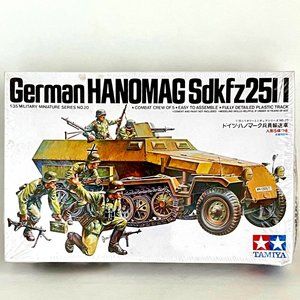 New Sealed Tamiya 1/35 German Hanomag Sdkfz 251/1 Plastic Model Kit 35020